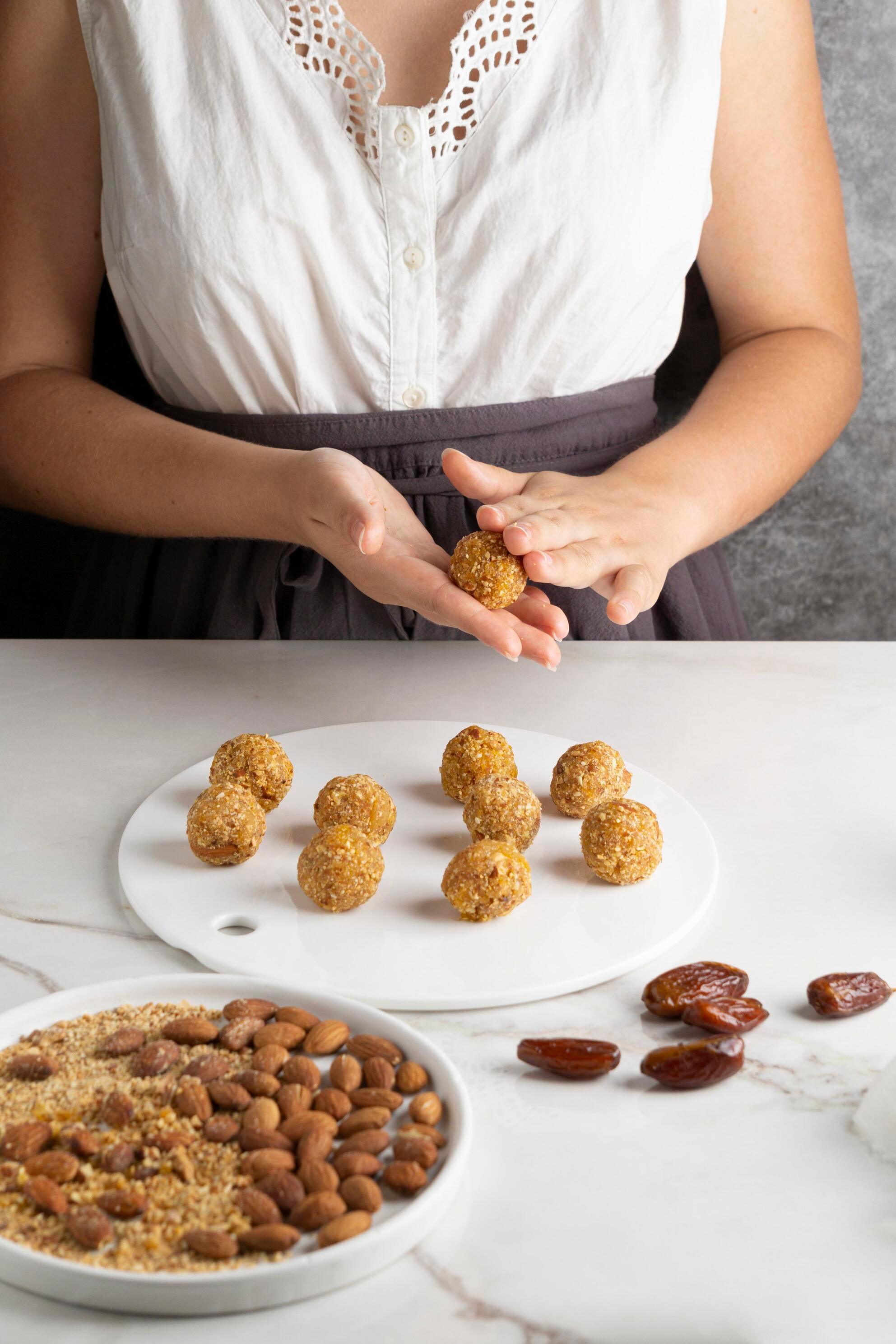 Bolas de Energía de Avena y Almendra - Balanfood